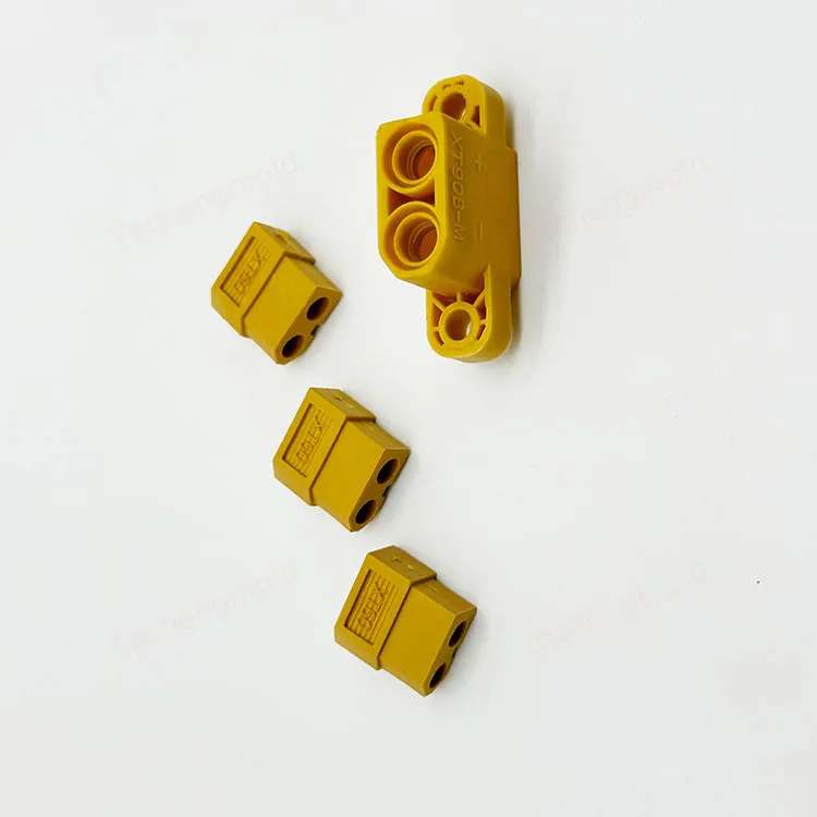 特诚科技PA66精密注塑件实拍 2